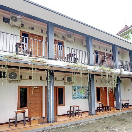 Hotel Wisma Ck Kebumen Εξωτερικό φωτογραφία