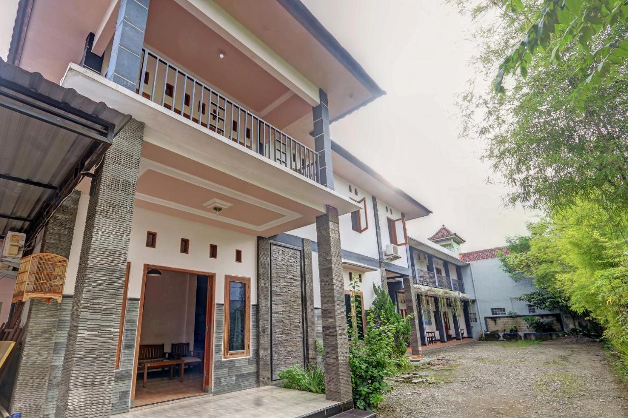 Hotel Wisma Ck Kebumen Εξωτερικό φωτογραφία