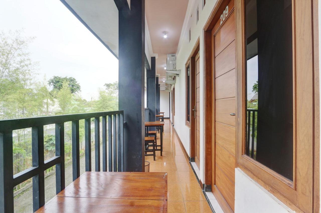 Hotel Wisma Ck Kebumen Εξωτερικό φωτογραφία