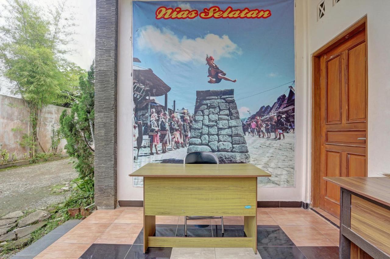 Hotel Wisma Ck Kebumen Εξωτερικό φωτογραφία