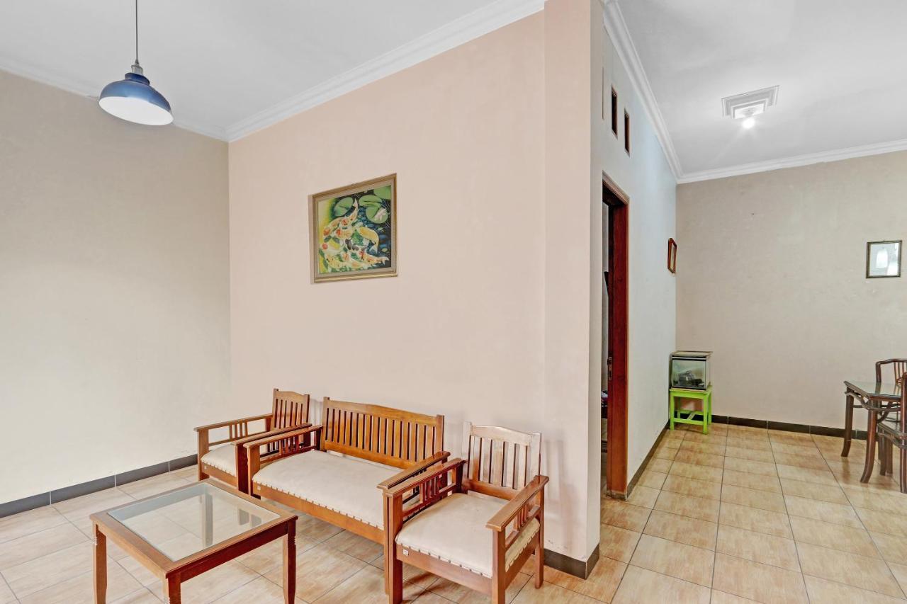 Hotel Wisma Ck Kebumen Εξωτερικό φωτογραφία
