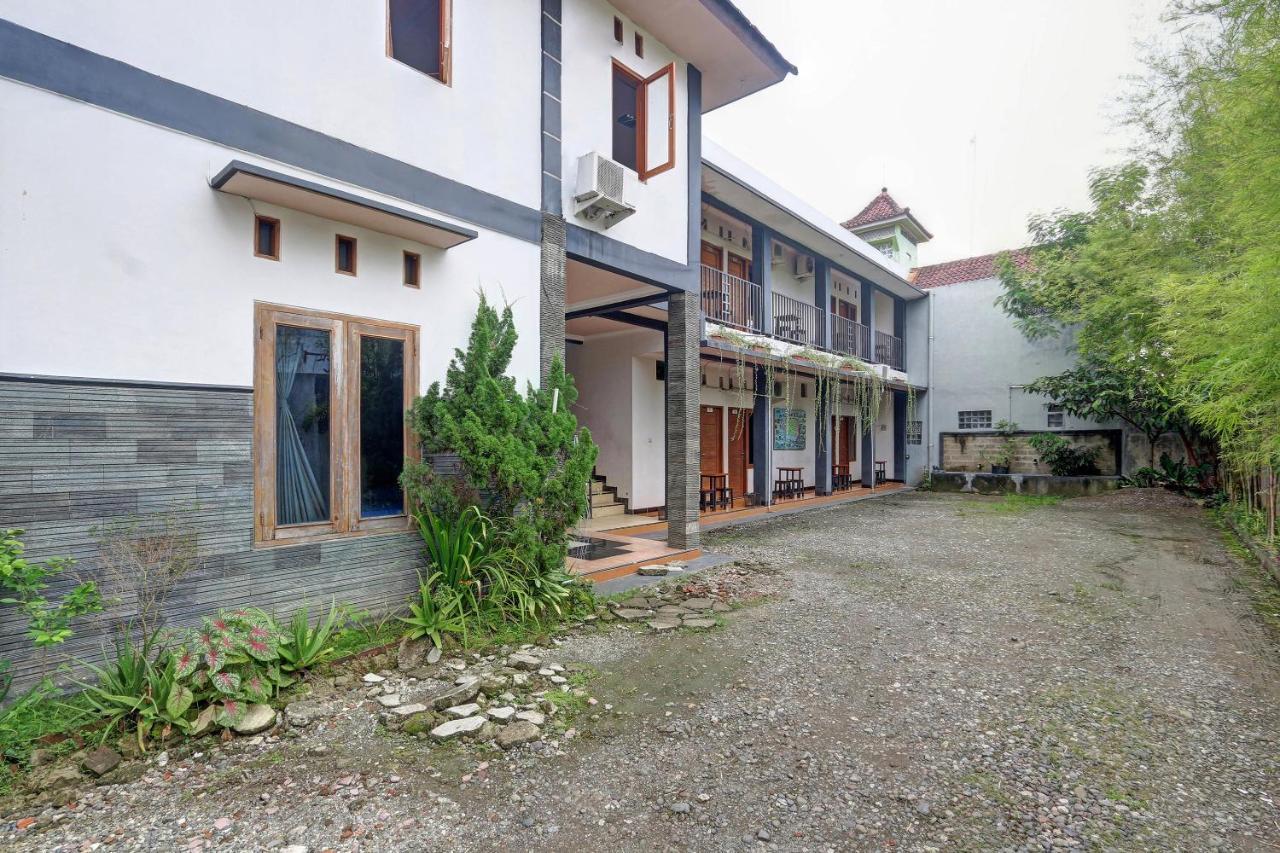 Hotel Wisma Ck Kebumen Εξωτερικό φωτογραφία